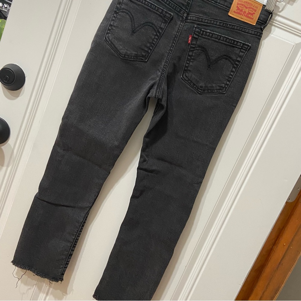 Levi’s High Rise Ankle Straight Jeans - Picture 2 of 5